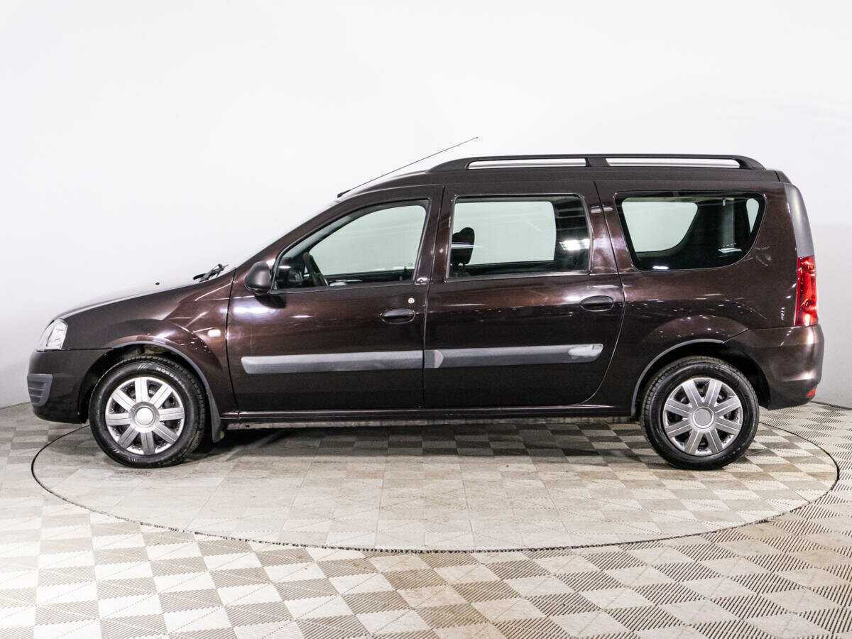 Б/У Лада (ВАЗ) Ларгус 2016 года. Фото: #7