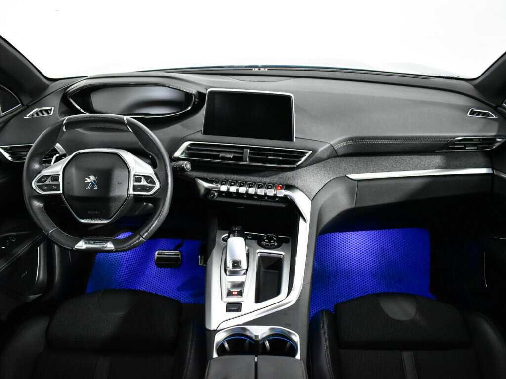 Б/У Пежо 3008 2017 года. Фото: #11