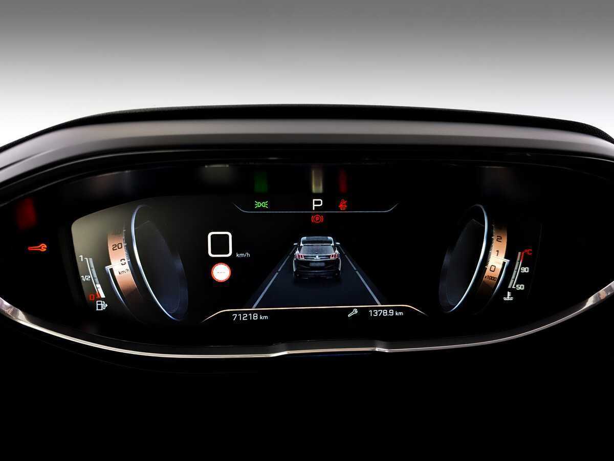 Б/У Пежо 3008 2017 года. Фото: #12