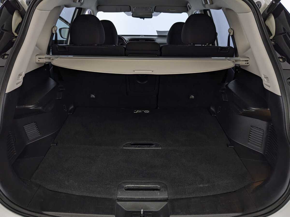 Б/У Ниссан Икс-Трейл 2019 года. Фото: #9