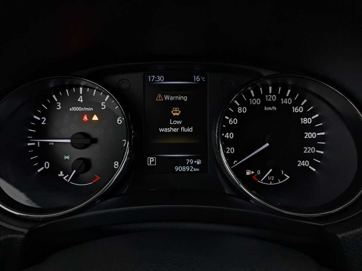 Б/У Ниссан Икс-Трейл 2019 года. Фото: #15