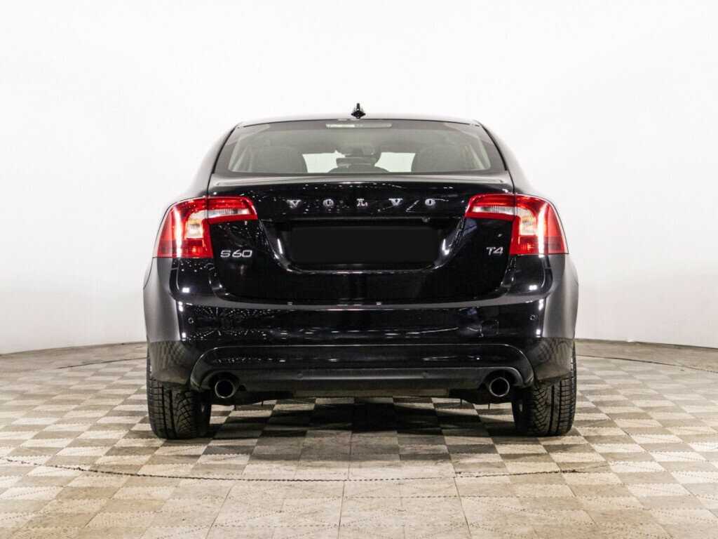 Б/У Вольво С60 2017 года. Фото: #5