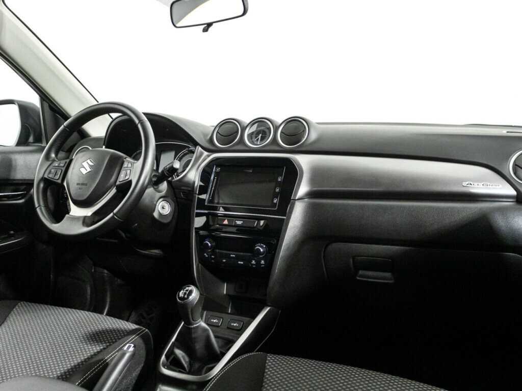 Б/У Сузуки Витара 2020 года. Фото: #8