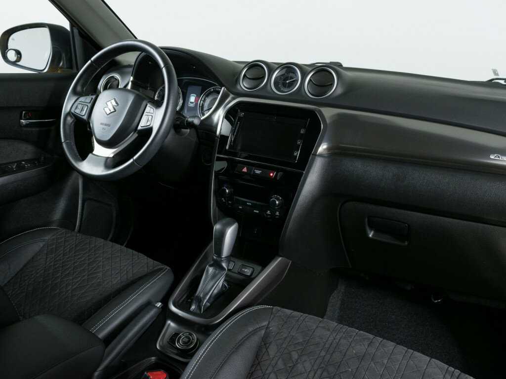 Б/У Сузуки Витара 2019 года. Фото: #7