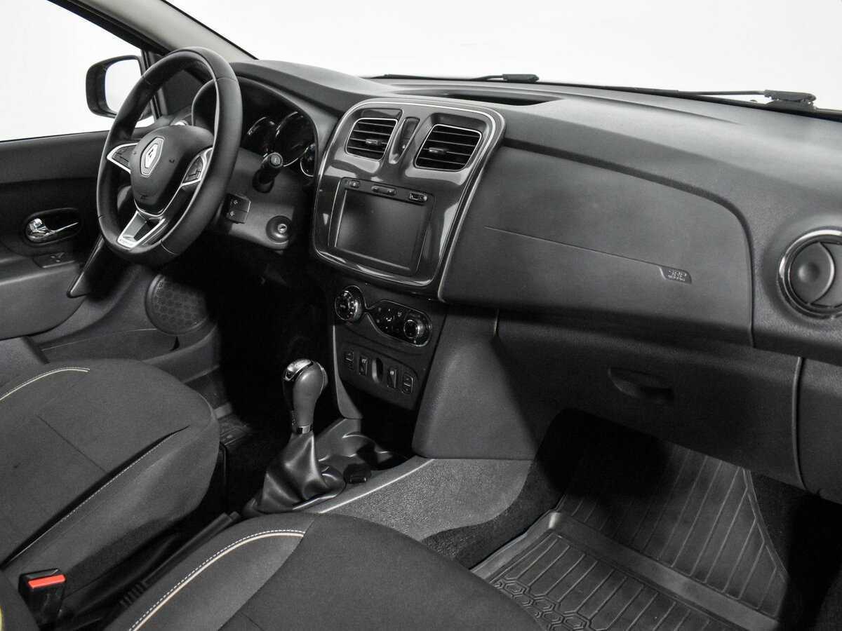 Б/У Рено Сандеро 2019 года. Фото: #11