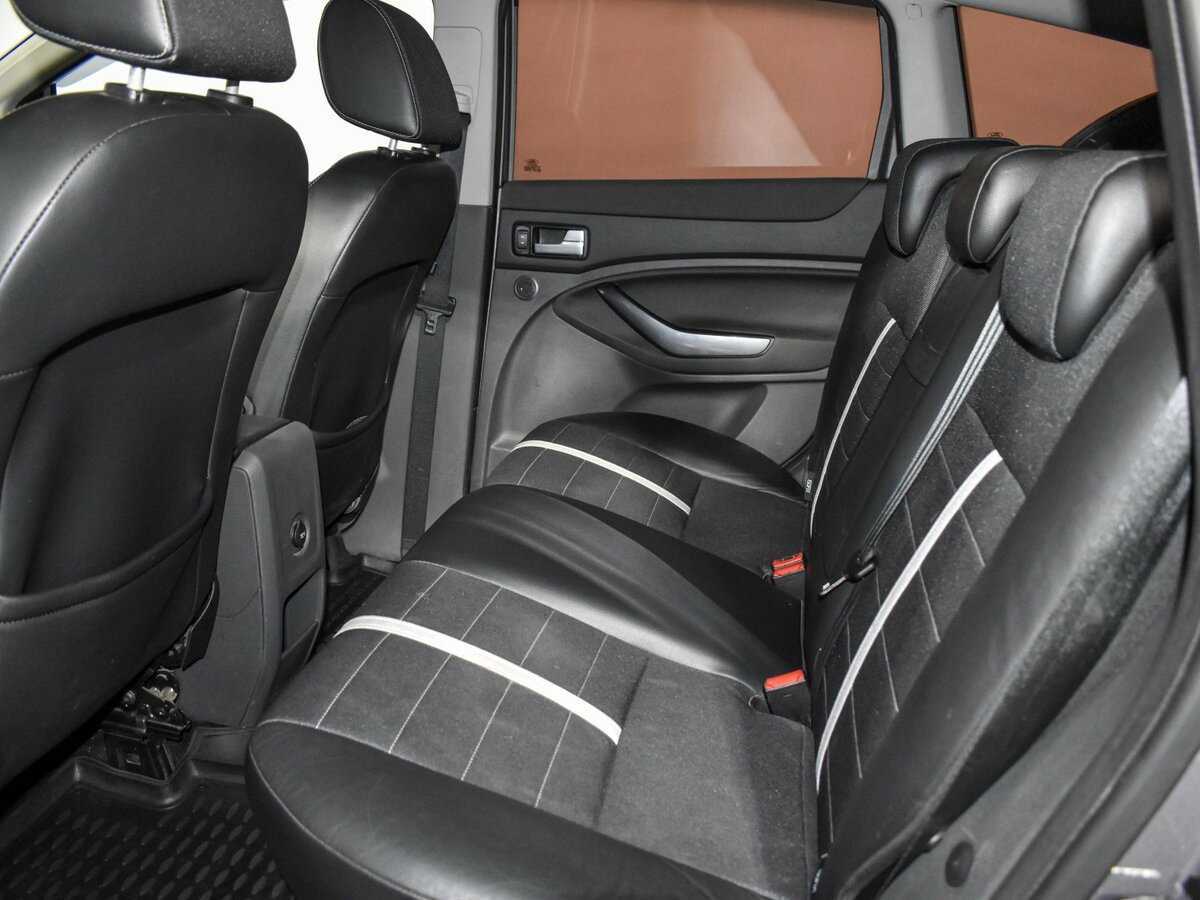 Б/У Форд Куга 2012 года. Фото: #11