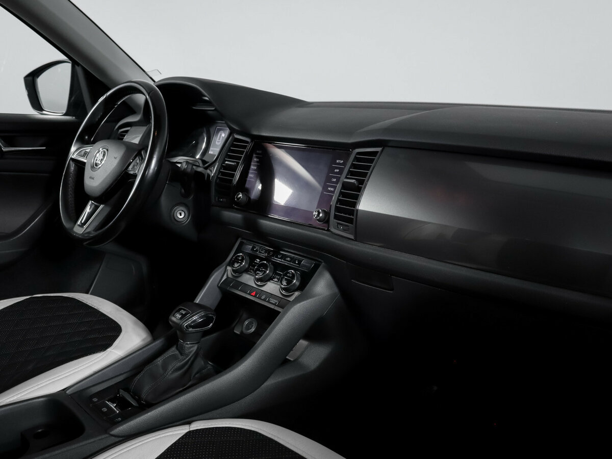 Б/У Шкода Кодиак 2019 года. Фото: #6