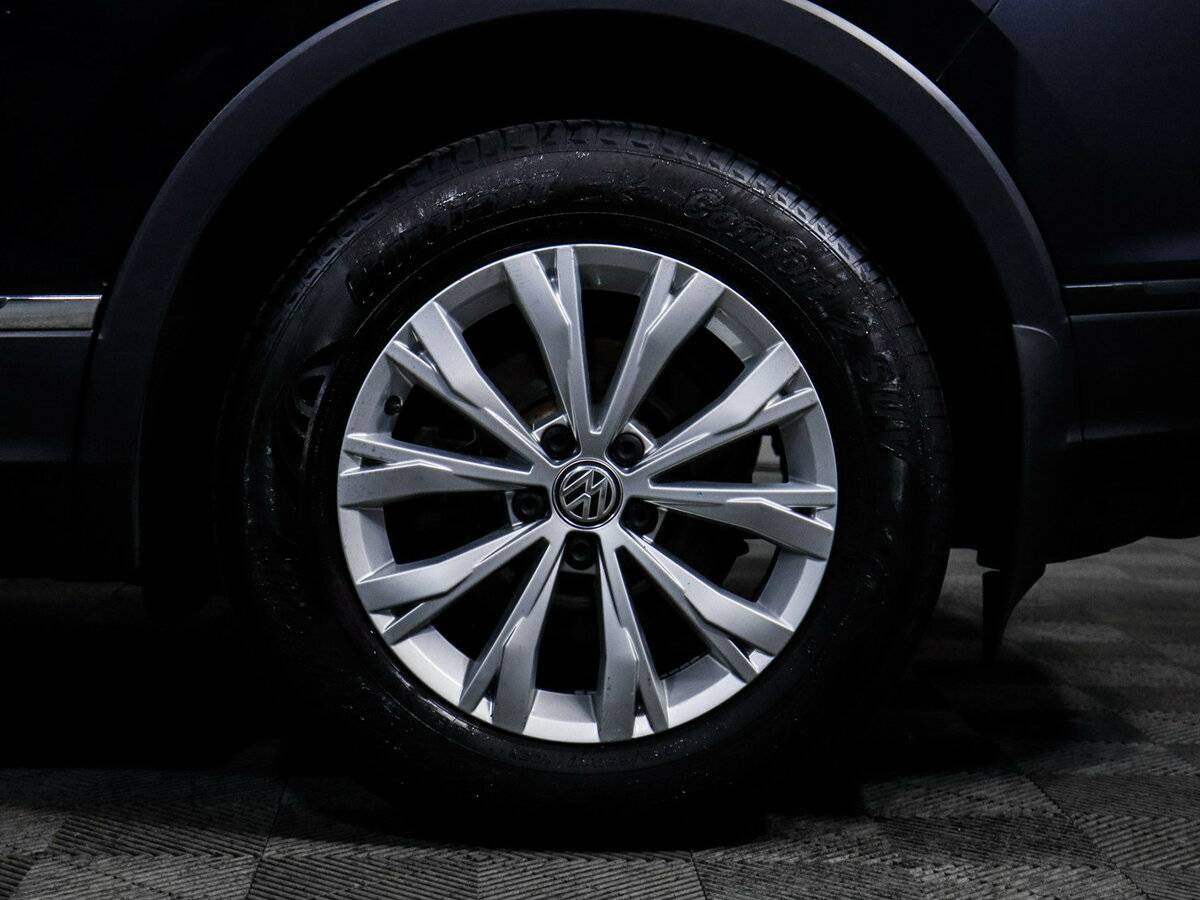 Б/У Фольксваген Тигуан 2017 года. Фото: #11