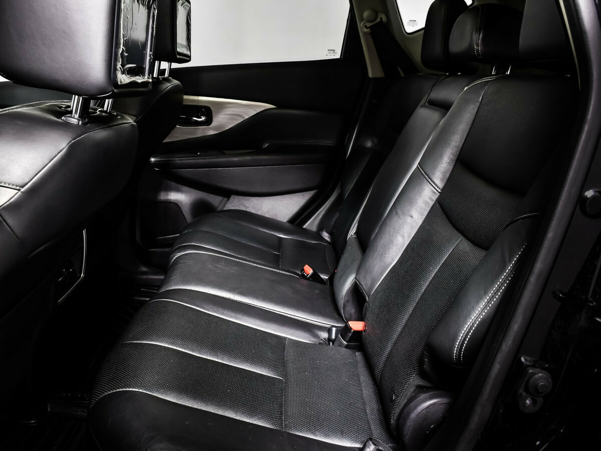 Б/У Ниссан Мурано 2018 года. Фото: #10