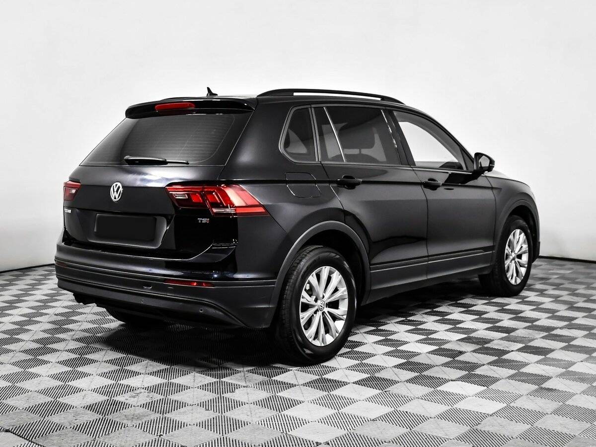 Б/У Фольксваген Тигуан 2017 года. Фото: #3