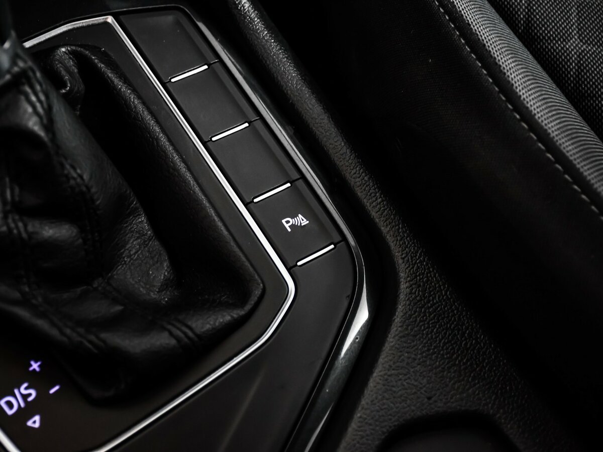 Б/У Фольксваген Тигуан 2017 года. Фото: #12