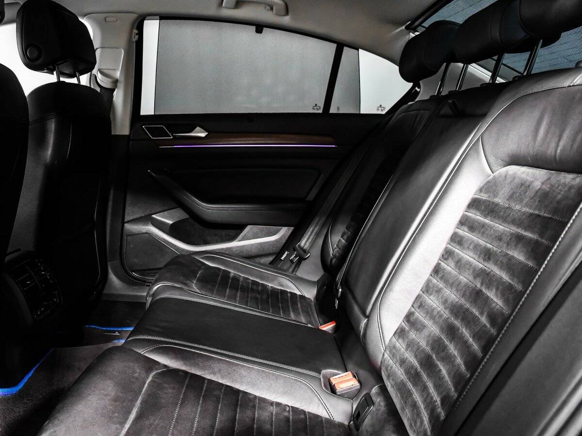 Б/У Фольксваген Пассат 2018 года. Фото: #10