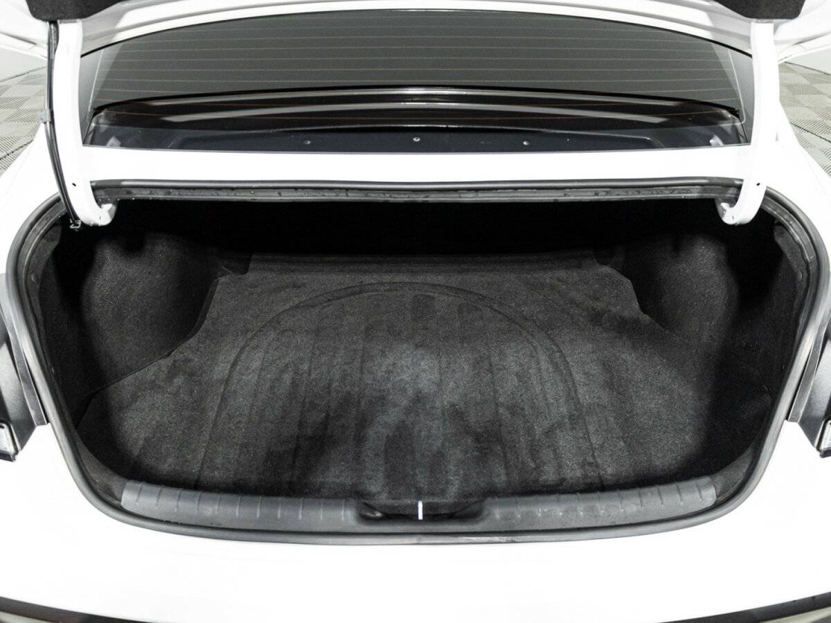 Б/У Хендай Елантра 2023 года. Фото: #18