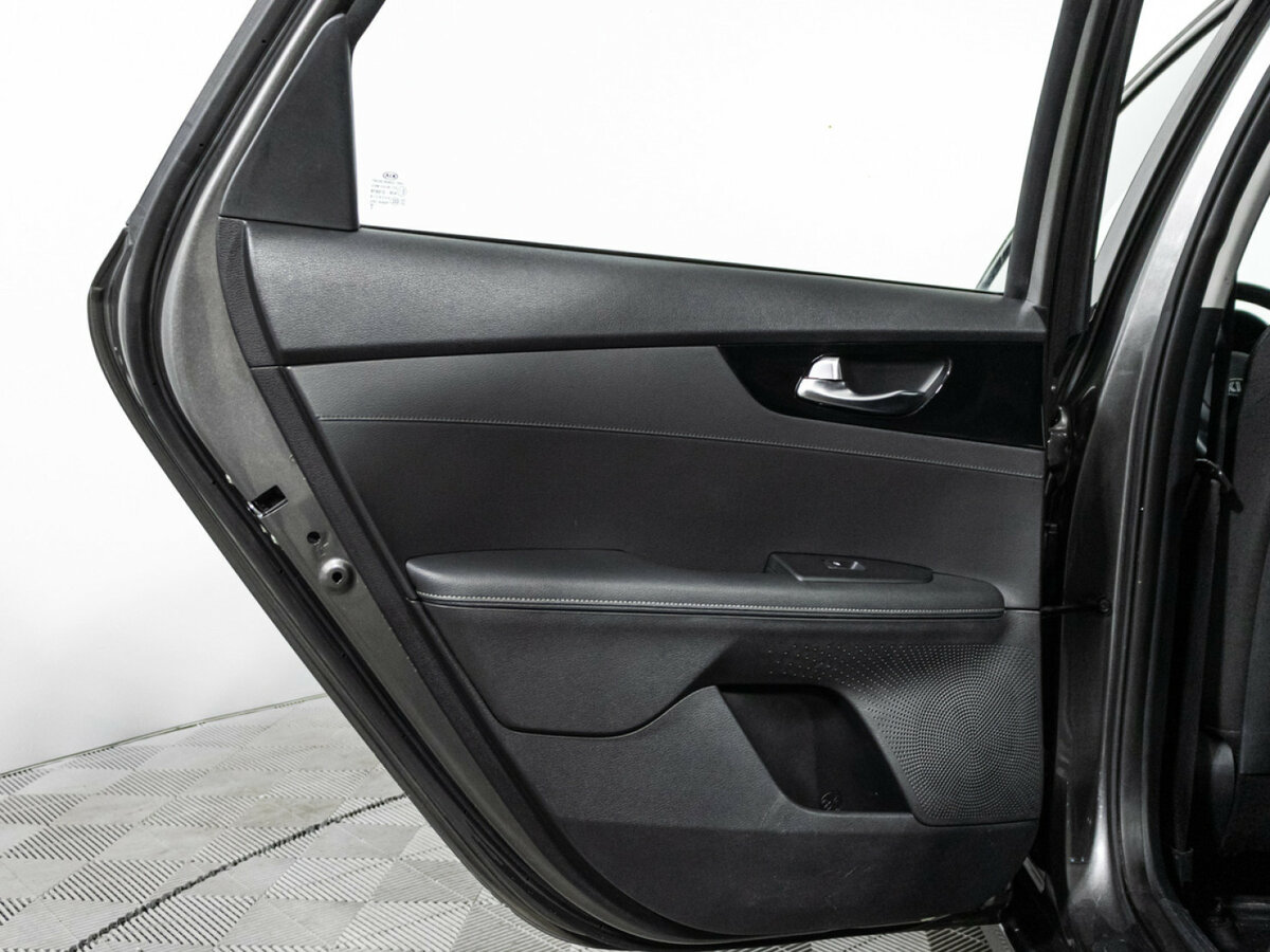 Б/У Киа Церато 2020 года. Фото: #23