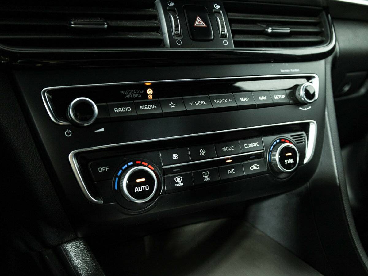 Б/У Киа Оптима 2019 года. Фото: #17