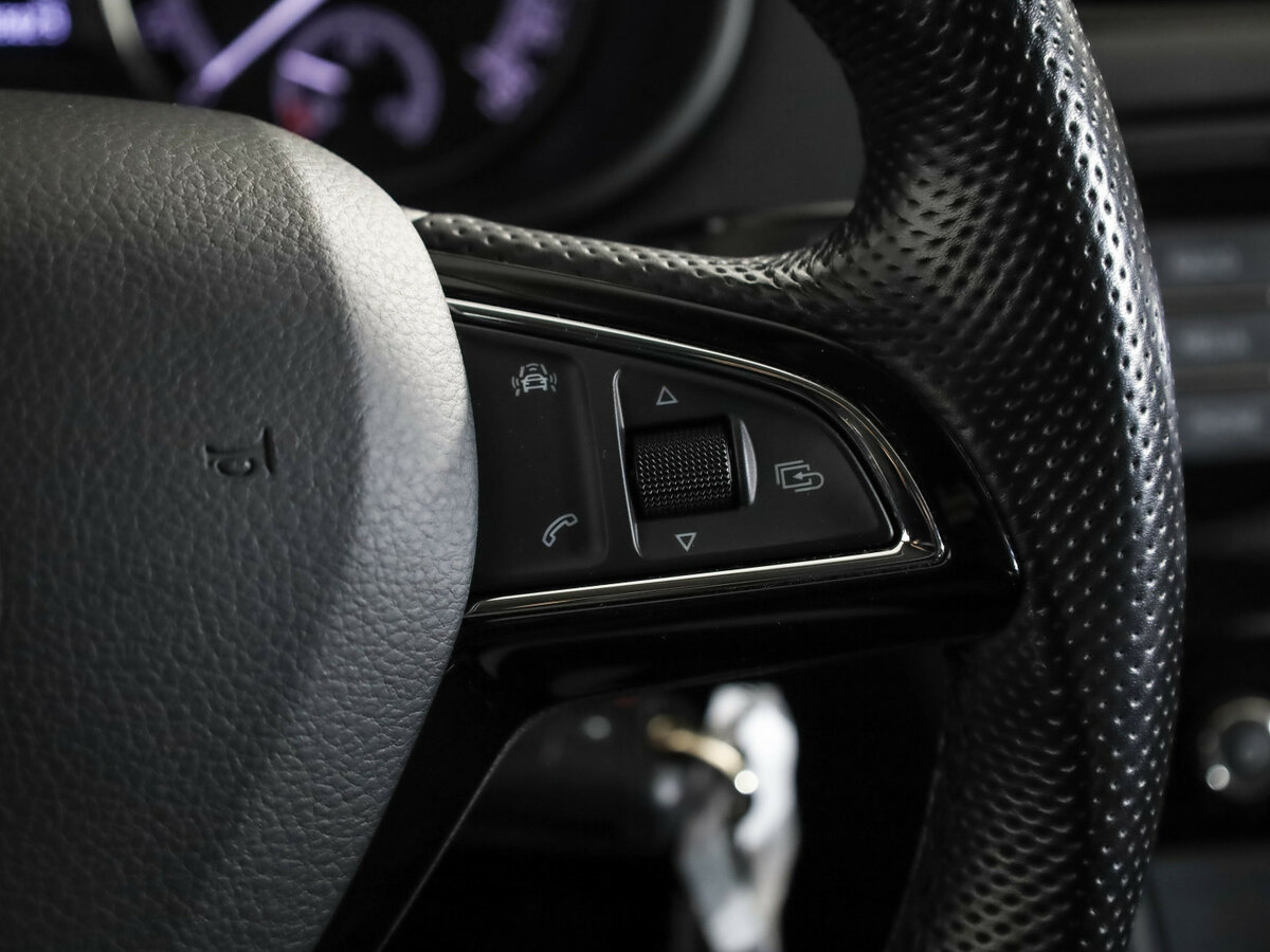 Б/У Шкода Октавия 2019 года. Фото: #9